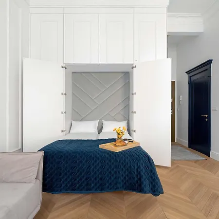 Stylish Near The Park Centre Of By Renters * Poznań