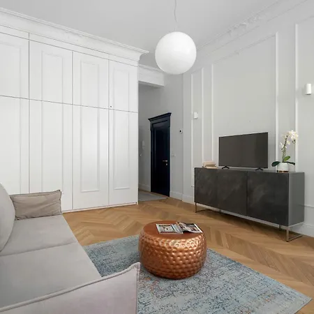 Appartamento Stylish Near The Park Centre Of By Renters *