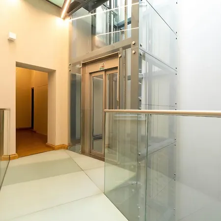 Stylish Near The Park Centre Of By Renters Appartamento Poznań