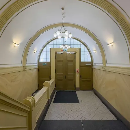 Appartamento Stylish Near The Park Centre Of By Renters